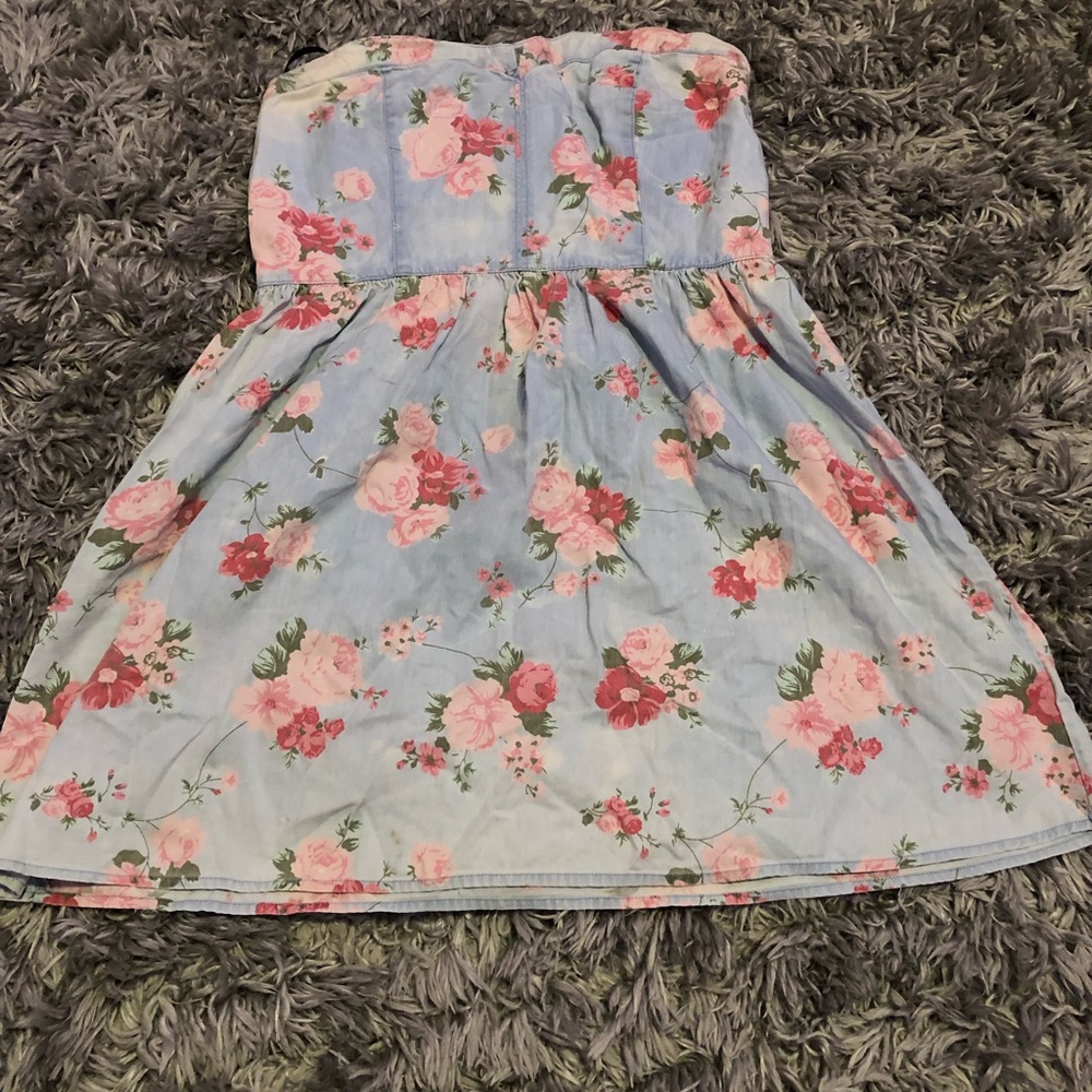 bundle of 10 spring/summer dresses